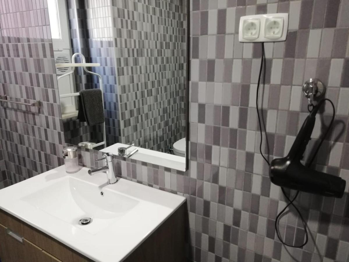Bed&Shower Moscavide -Self Check-In エクステリア 写真