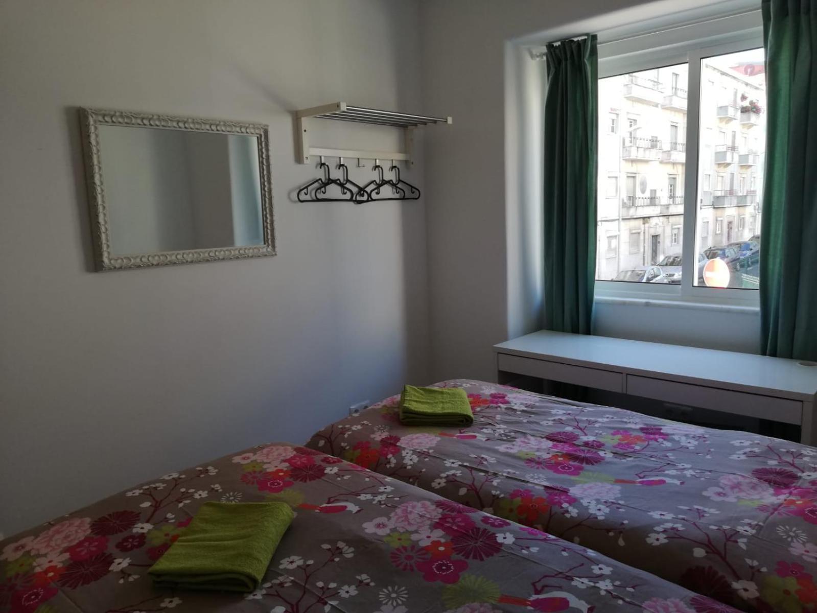 Bed&Shower Moscavide -Self Check-In 部屋 写真